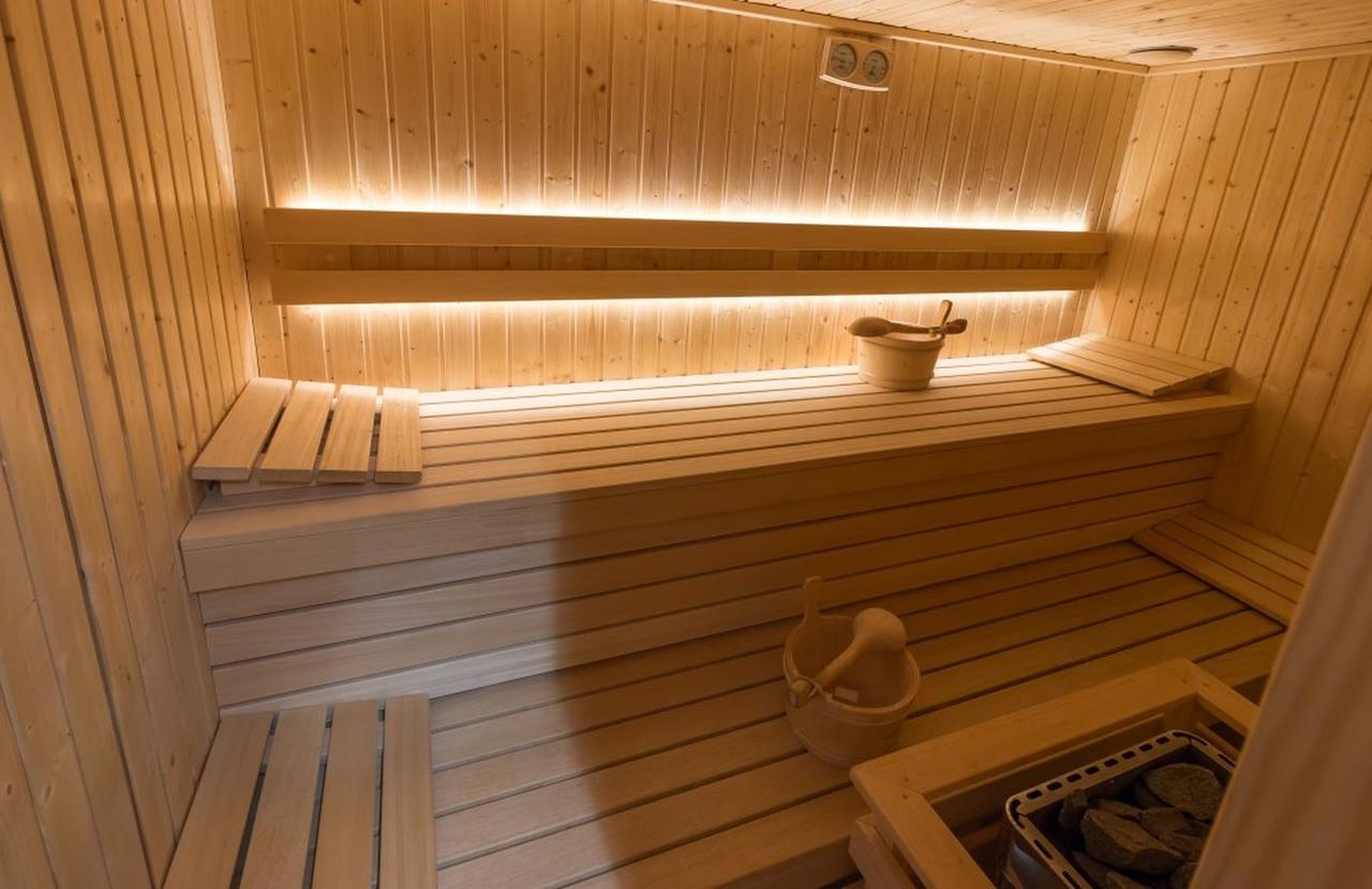 B&B Sport Rooms Warsaw Exterior photo